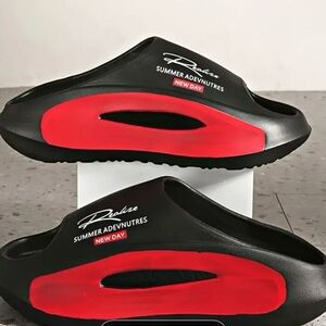Realize Men or womens slides red/black NWT
